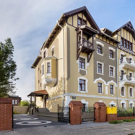 Apartment Sonata